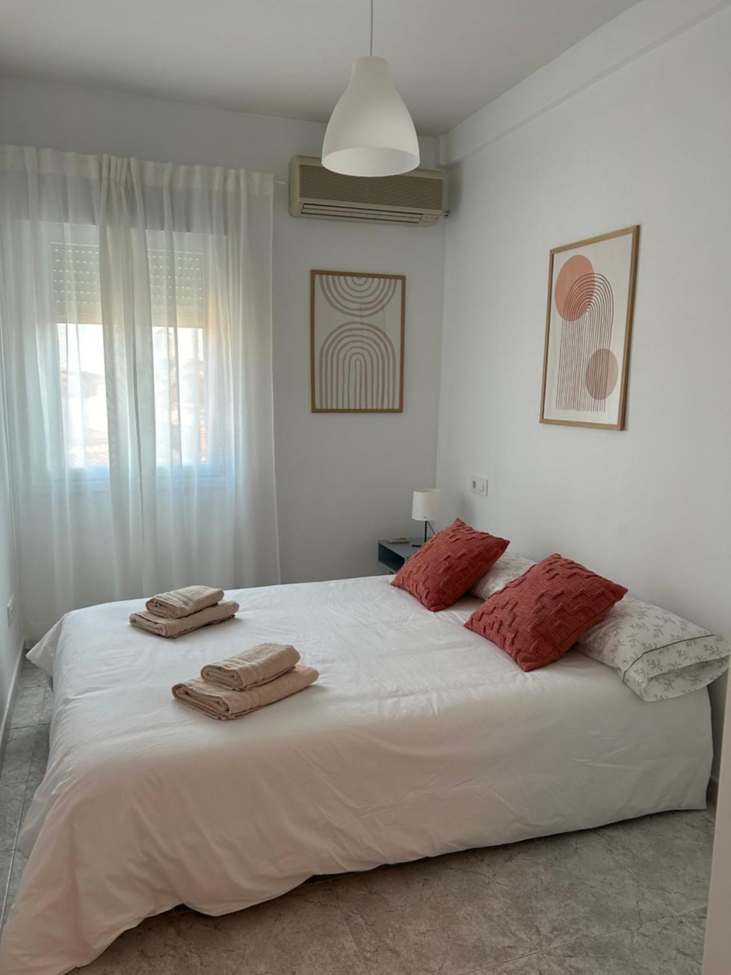 Tomillo Ii Apartment *